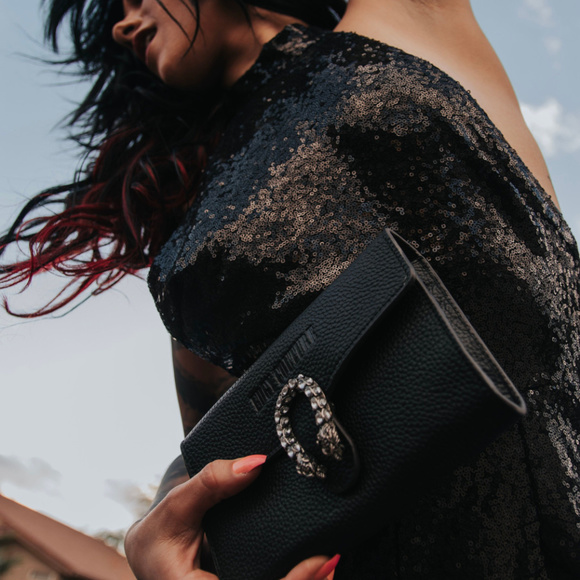 STUDDED BLACK LEATHER MULTI-WAY CROSSBODY BAG - Picture 2 of 4